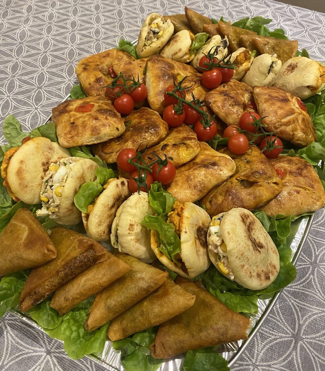 Chez Izza — plats marocains